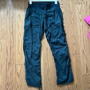 lululemon dance studio - submarine - size 8